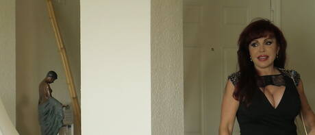 Sexy Vanessa offers xxx pic gallery with Sexy Vanessa in porn scene with hardcore threesome sex