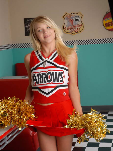 Tegan Summers are proud to present you with xxx pictures featuring Tegan Summers xxx gallery 283056